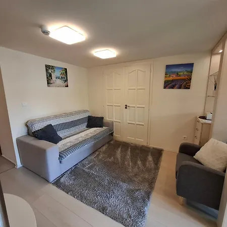 Beachfront Appartamento *