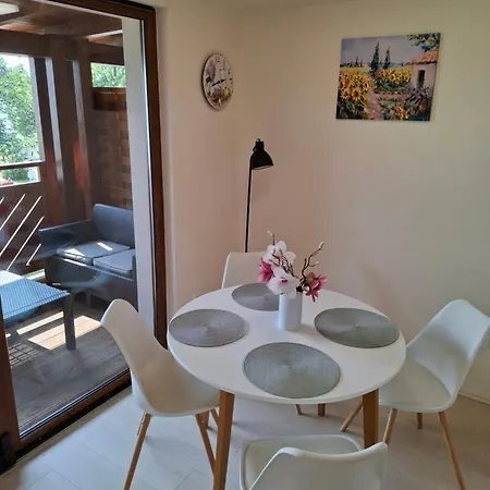 Appartamento Beachfront Balatonfůzfő